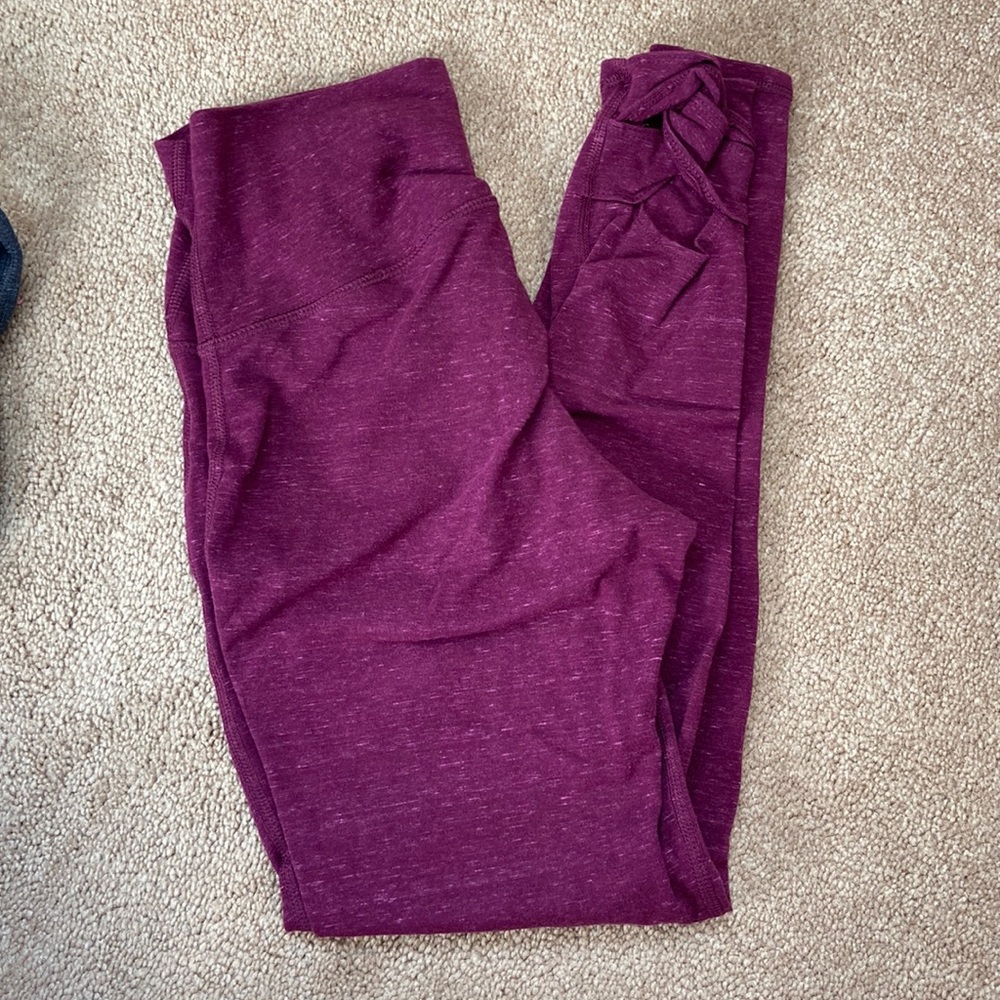 Old Navy Active Leggings
